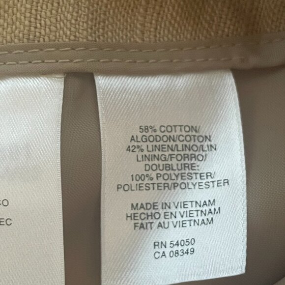 Anne Klein Front-Button A-Line Skirt in Tan with Front‎ Pockets, Size 10 - Picture 5 of 6